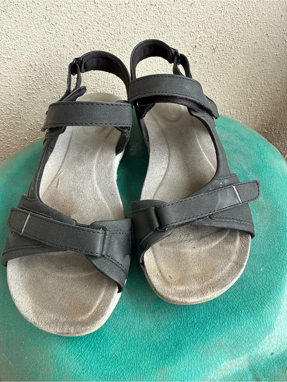 Woman’s Black Adjustable Sport Sandals
